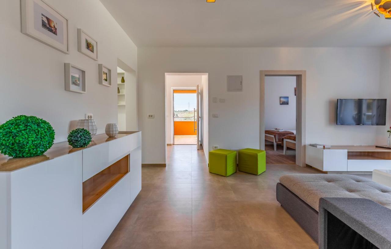 Holiday House Emjalemi PUY Exterior foto